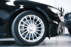 店家案例丨奔馳E級（W214）升級Alcon RC6六活塞剎車套件