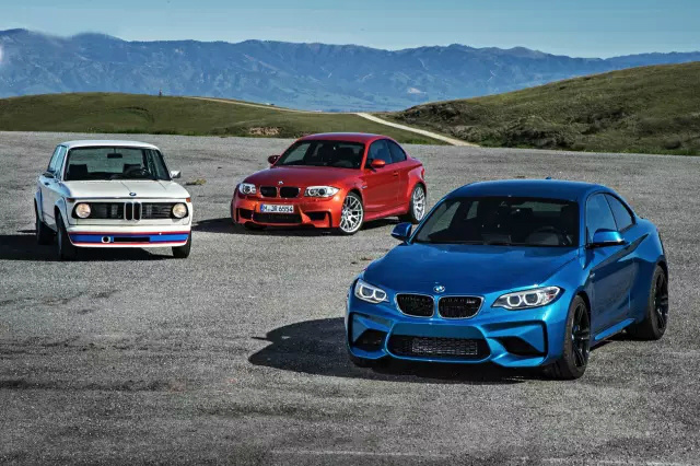 1515489957880767.jpg 18638801_1456478207645.jpg