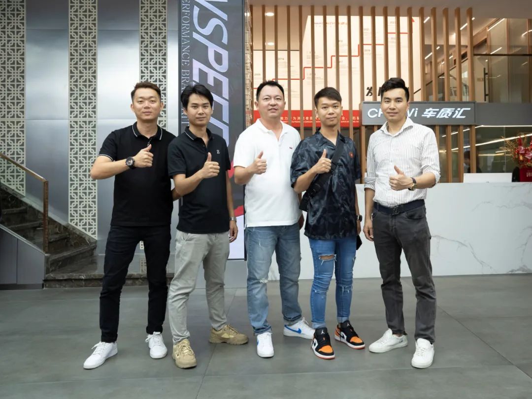 1695803651783983.jpg 640.jpg